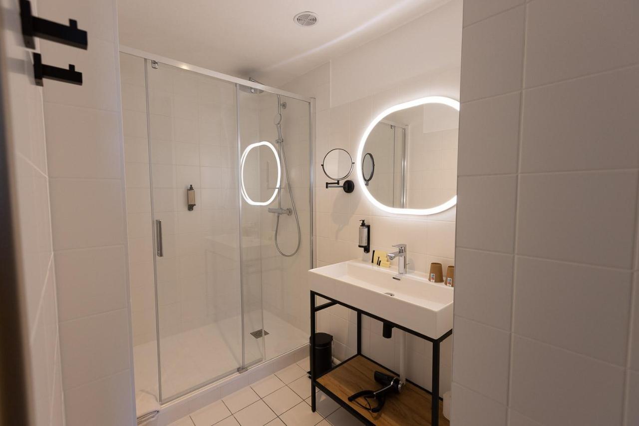 Logis Hotel & Restaurant Le Vert Bocage Франкевиль-Сен-Пьер Экстерьер фото