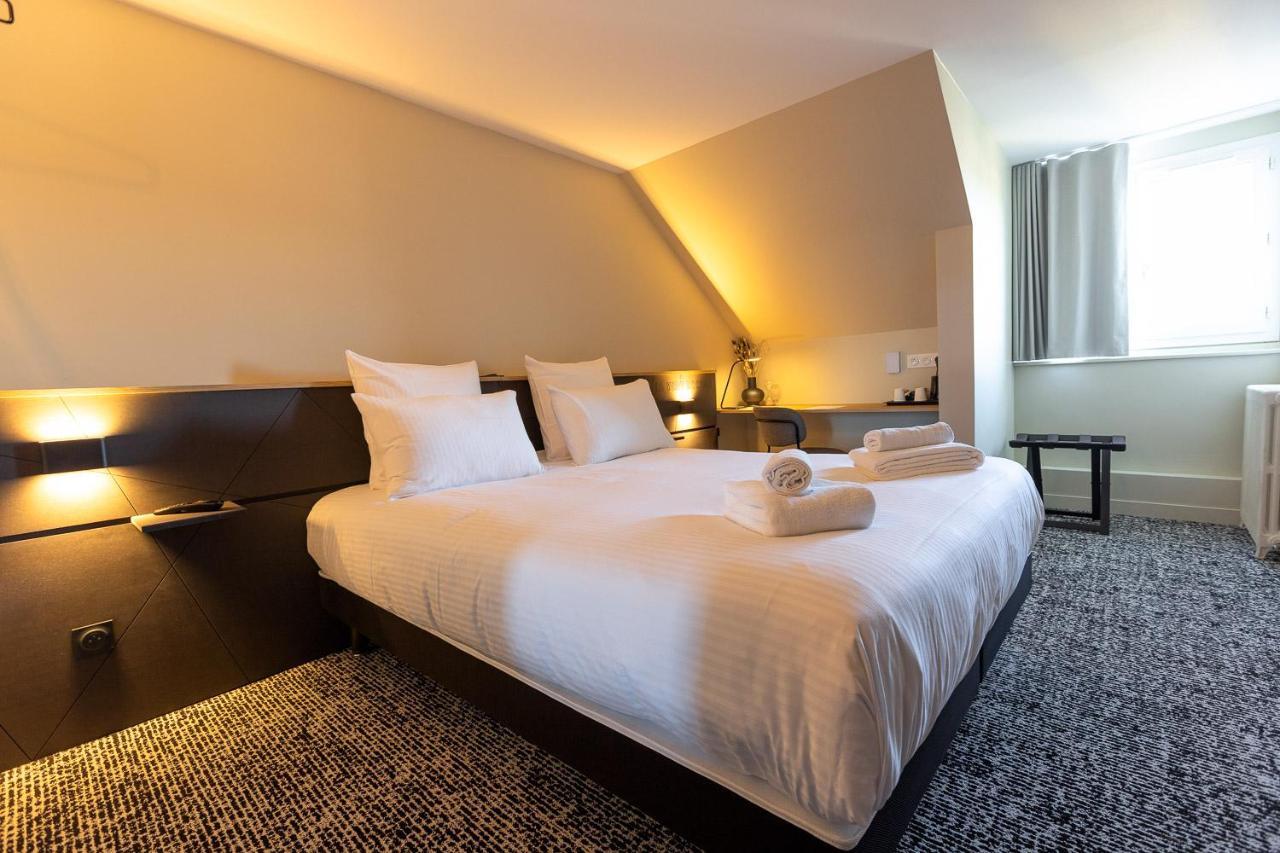 Logis Hotel & Restaurant Le Vert Bocage Франкевиль-Сен-Пьер Экстерьер фото