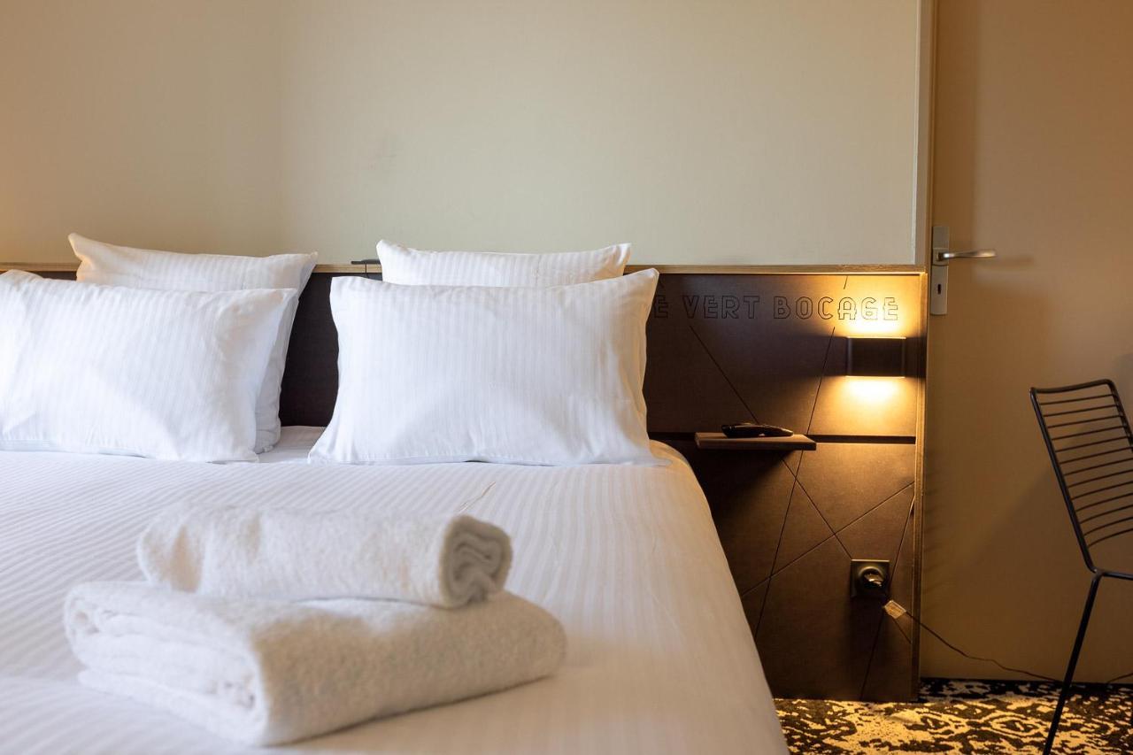 Logis Hotel & Restaurant Le Vert Bocage Франкевиль-Сен-Пьер Экстерьер фото