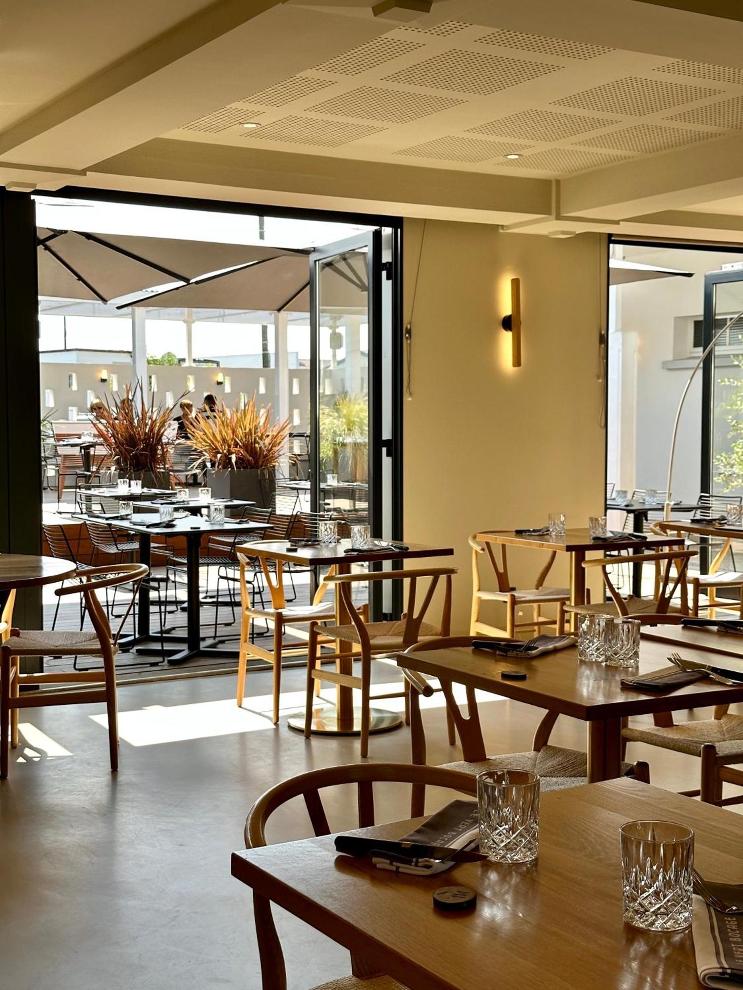 Logis Hotel & Restaurant Le Vert Bocage Франкевиль-Сен-Пьер Экстерьер фото